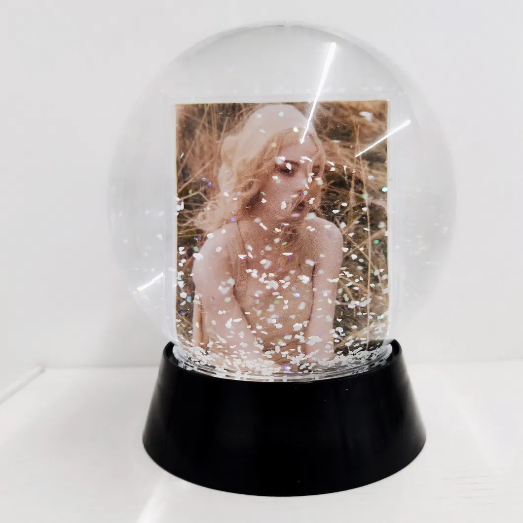 Souvenir Snow Globe Snowball Glass Snow Globes with Photo Insert